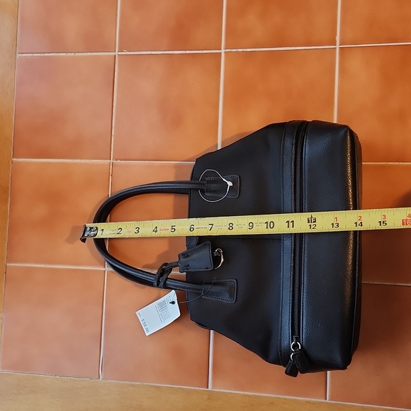 👜 NEW NINE WEST DR BAG NWT - Picture 7 of 9